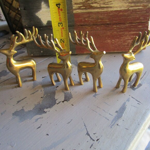 Set of 4 Pottery Barn Reindeer Brass Place Card Holders - Picture 7 of 9